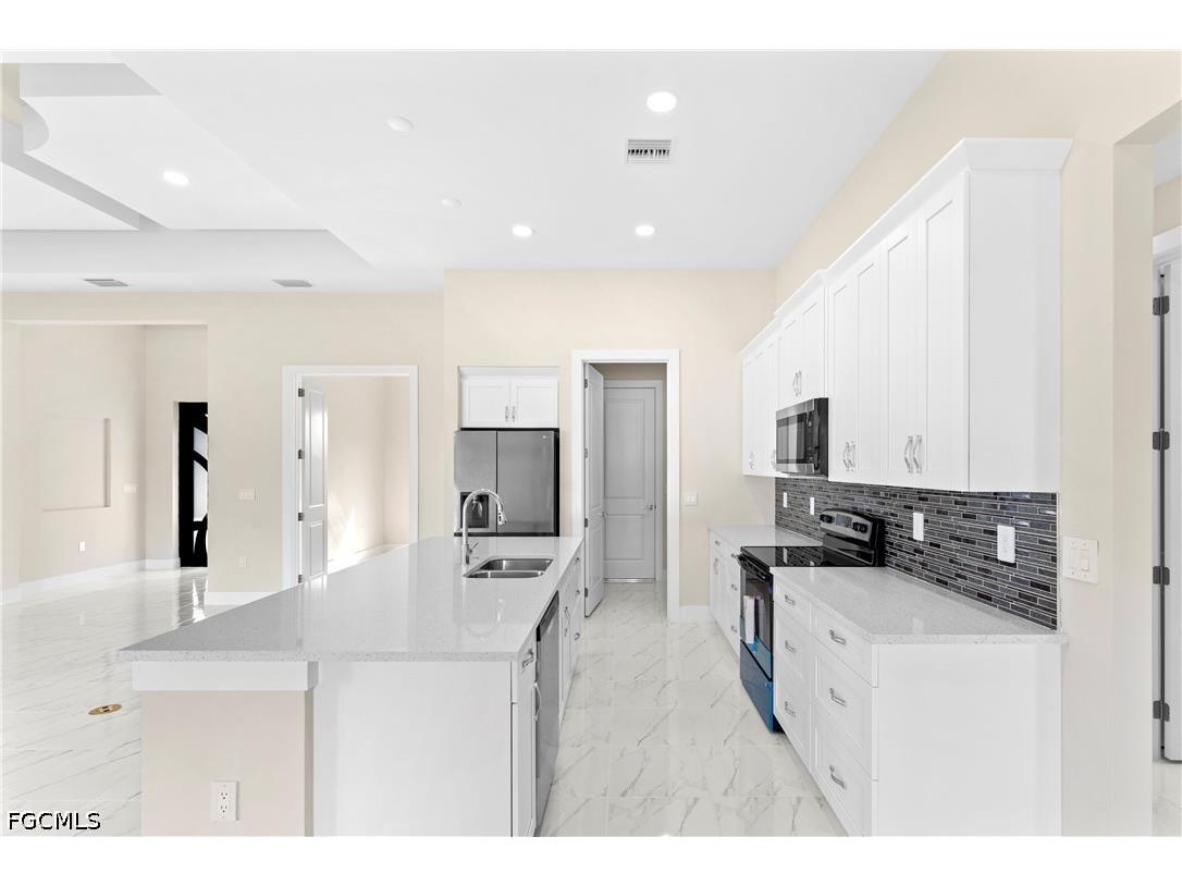 4100 8th Street SW Lehigh Acres FL 33976 2026025566 image9