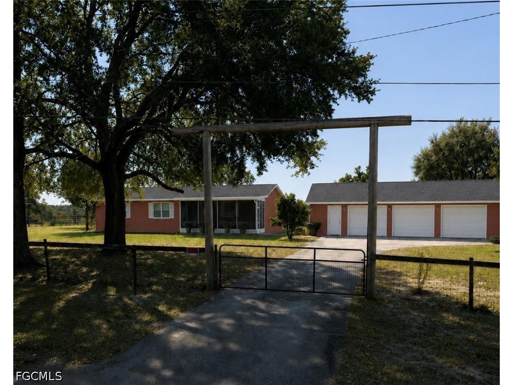 4100 Marion County Road Weirsdale FL 32195 2026026578 image1