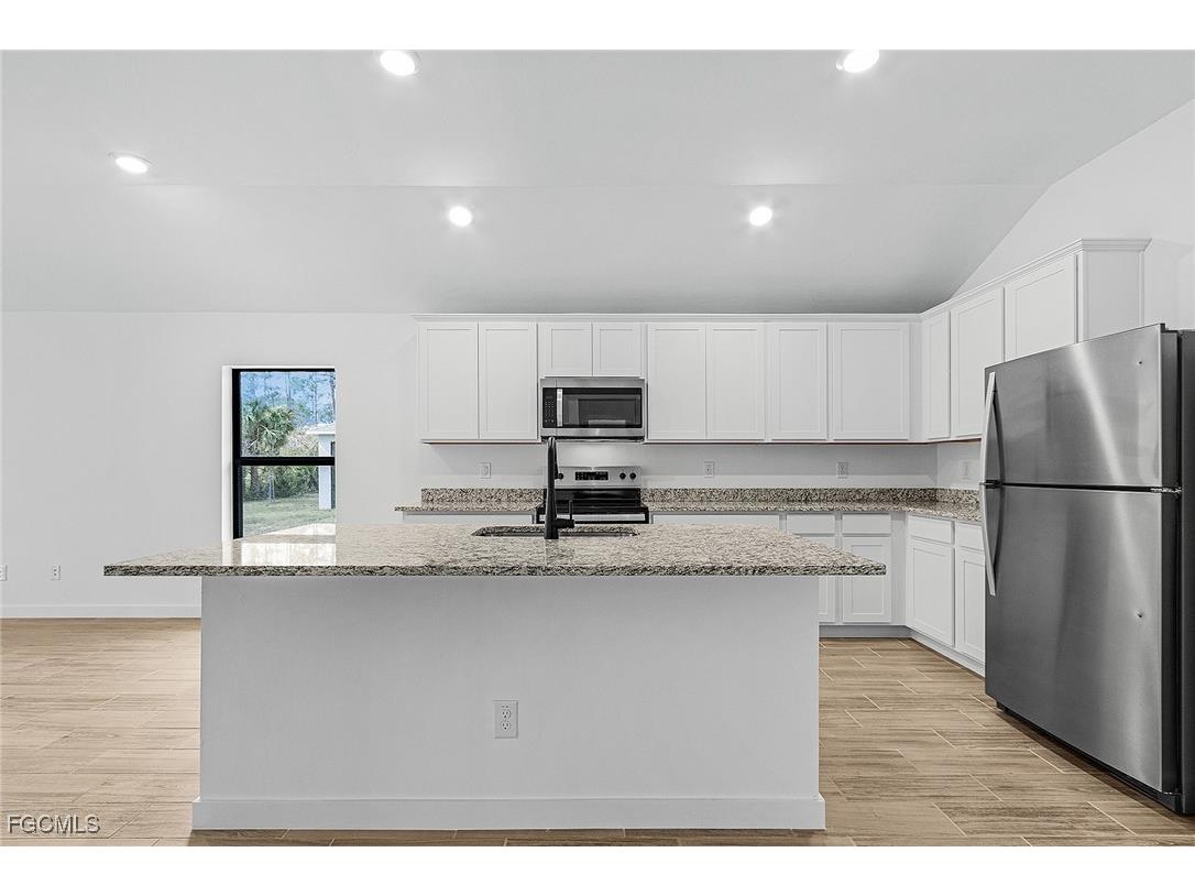 4100 NE 16th Avenue Cape Coral FL 33909 2025023299 image2