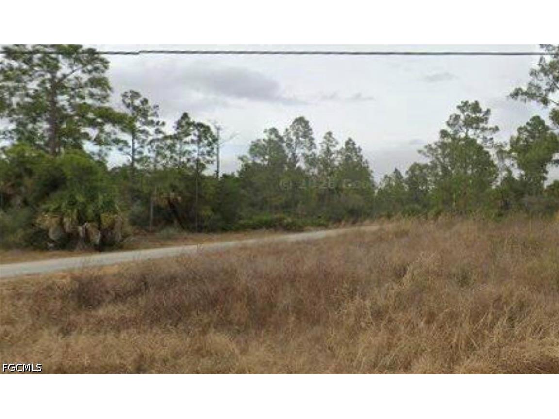 4101 E 23rd Street Alva FL 33920 2026023457 image1