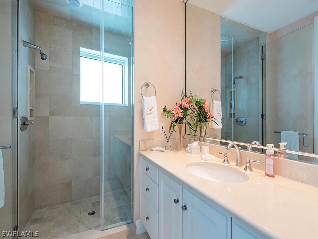 4101 Gulf Shore Boulevard N #8N Naples FL 34103 226006819 image31