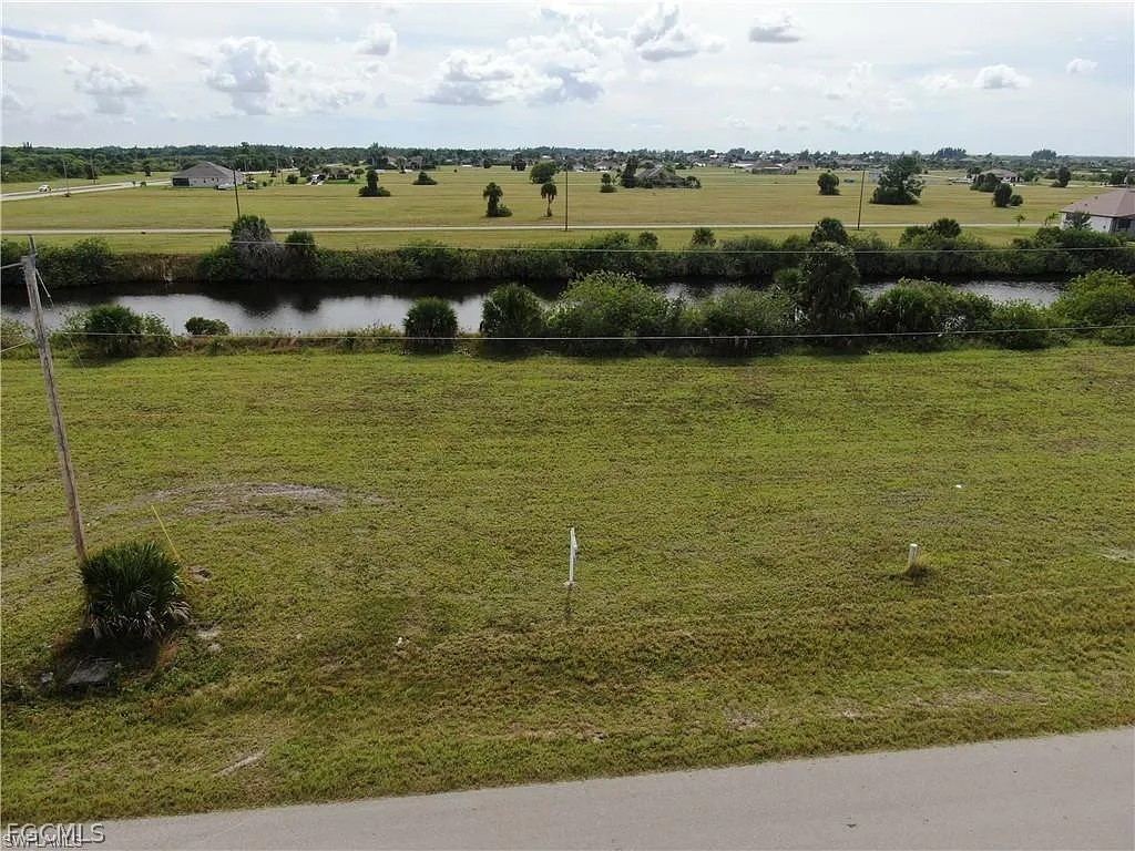 4102 NW 39th Lane Cape Coral FL 33993 2026009188 image4