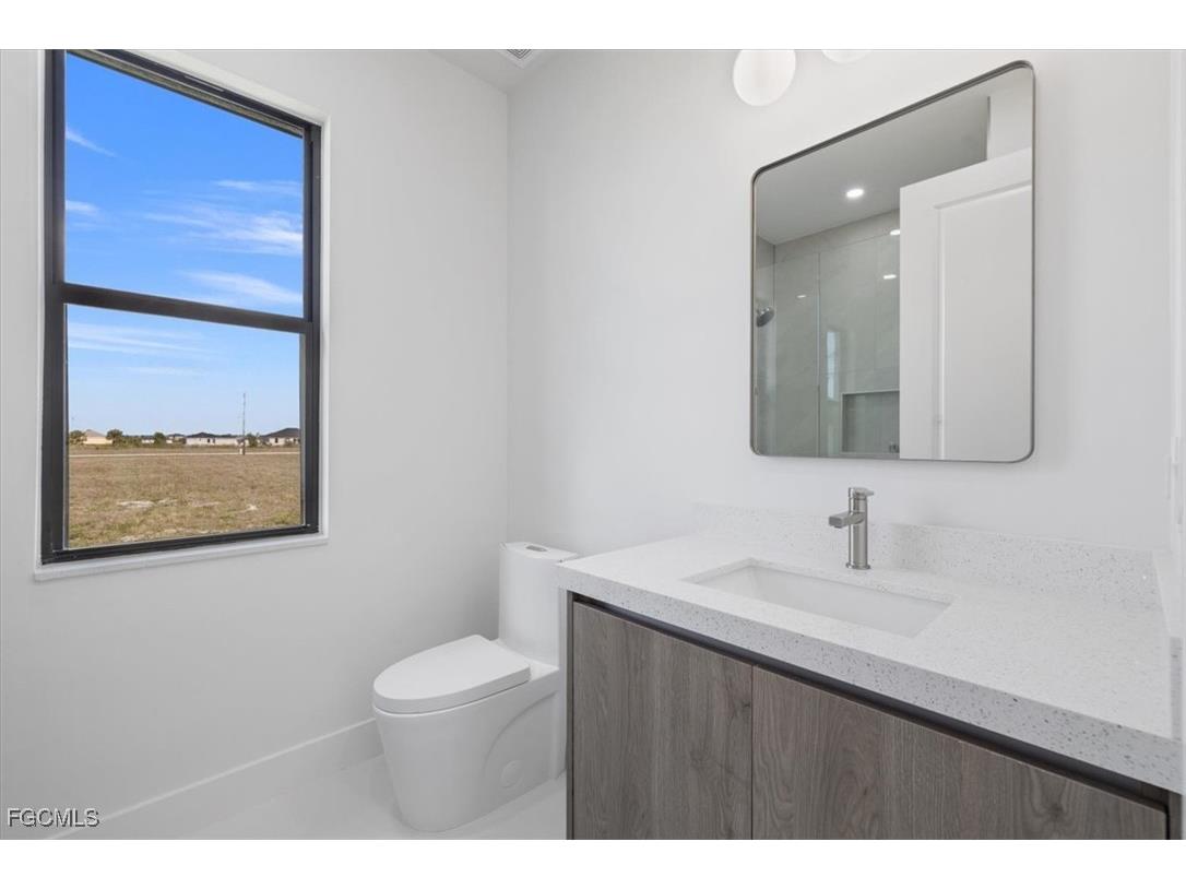 4102 NW 39th Street Cape Coral FL 33993 2025012975 image22