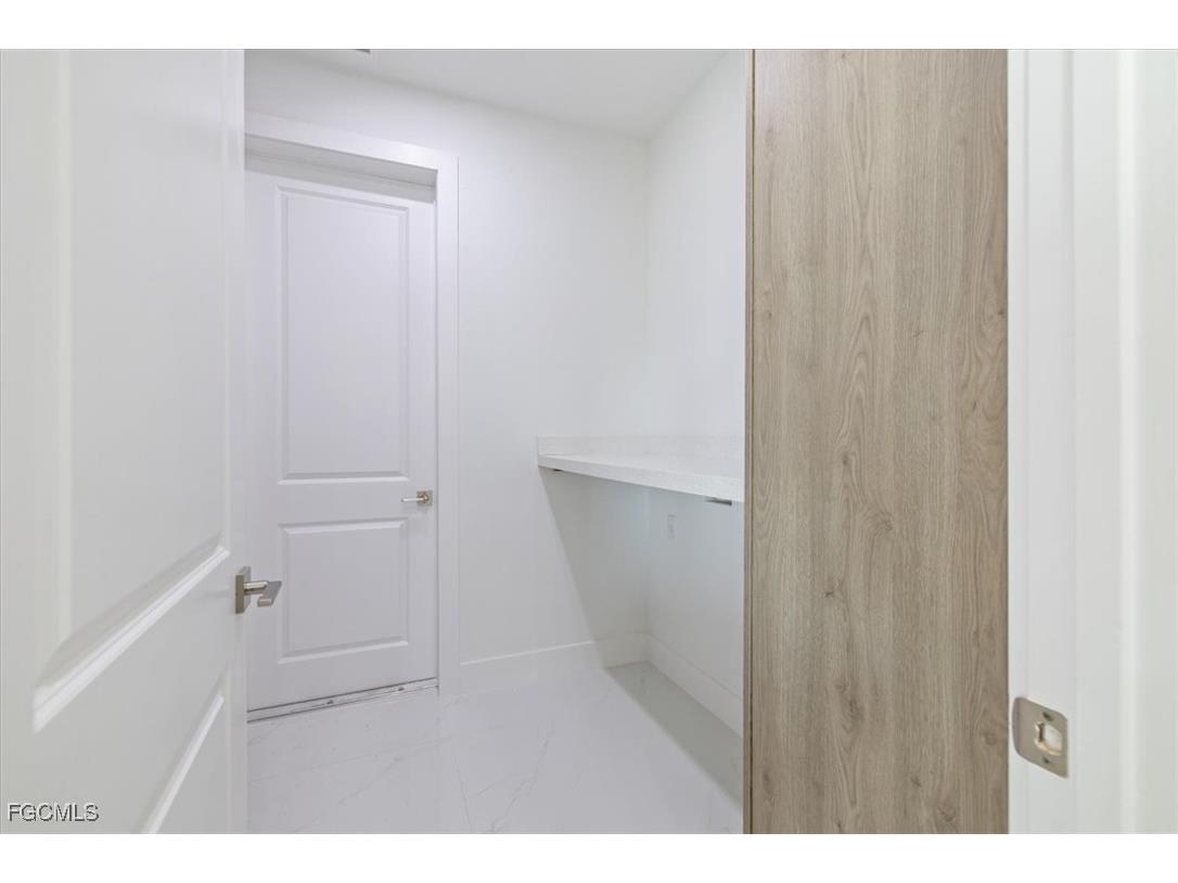 4102 NW 39th Street Cape Coral FL 33993 2025012975 image31