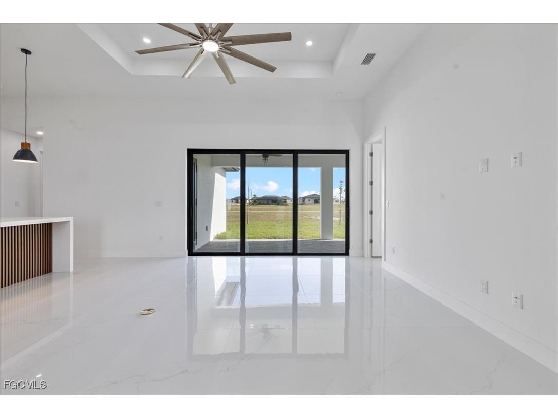 4102 NW 39th Street Cape Coral FL 33993 2025012975 image6