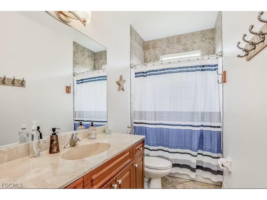 4102 Oasis Boulevard Cape Coral FL 33914 2026009123 image1