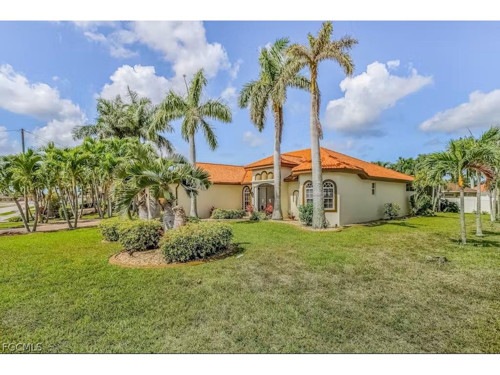 4102 Oasis Boulevard Cape Coral FL 33914 2026009123 image14