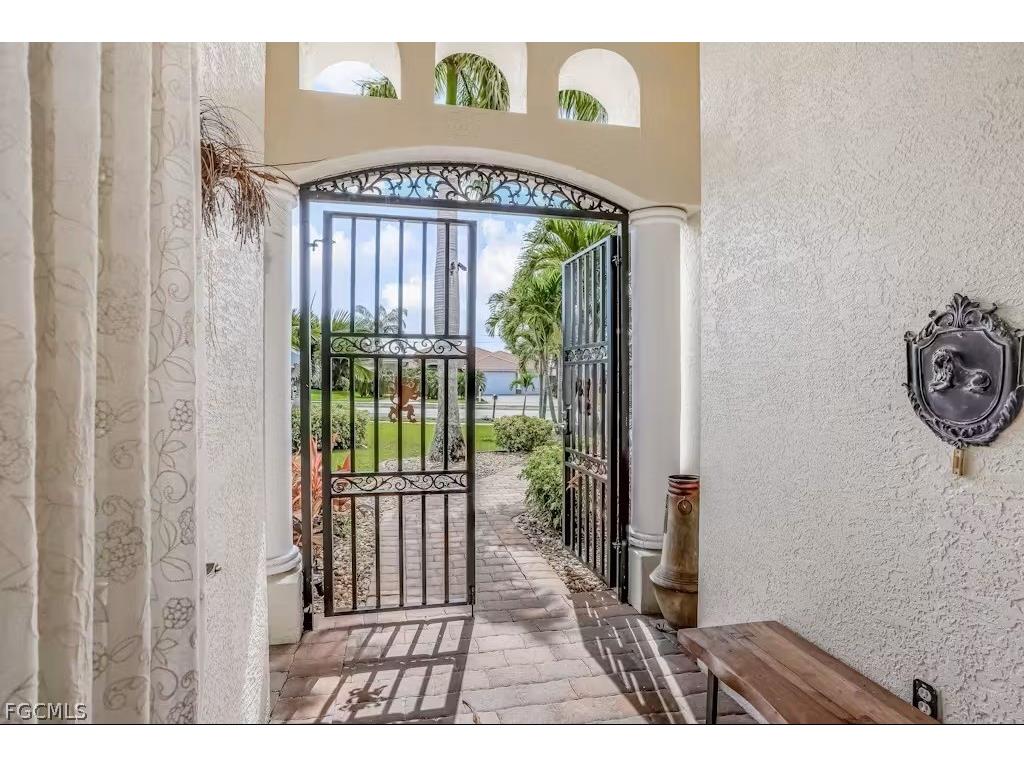 4102 Oasis Boulevard Cape Coral FL 33914 2026009123 image28