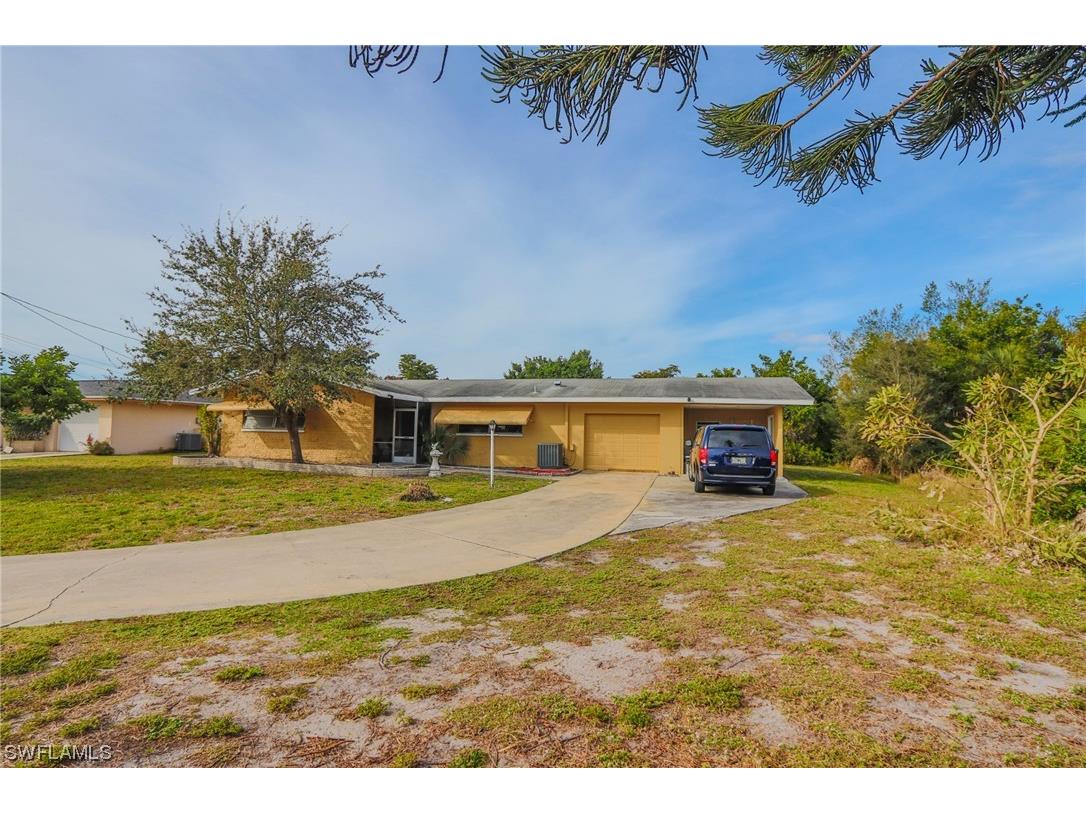 4102 SE 8th Avenue Cape Coral FL 33904 224015980 image1