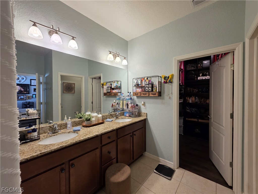4102 SW 14th Place Cape Coral FL 33914 2026011728 image30