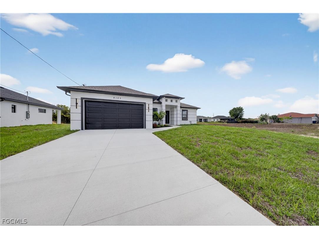 4105 10th Street W Lehigh Acres FL 33971 2026009791 image2