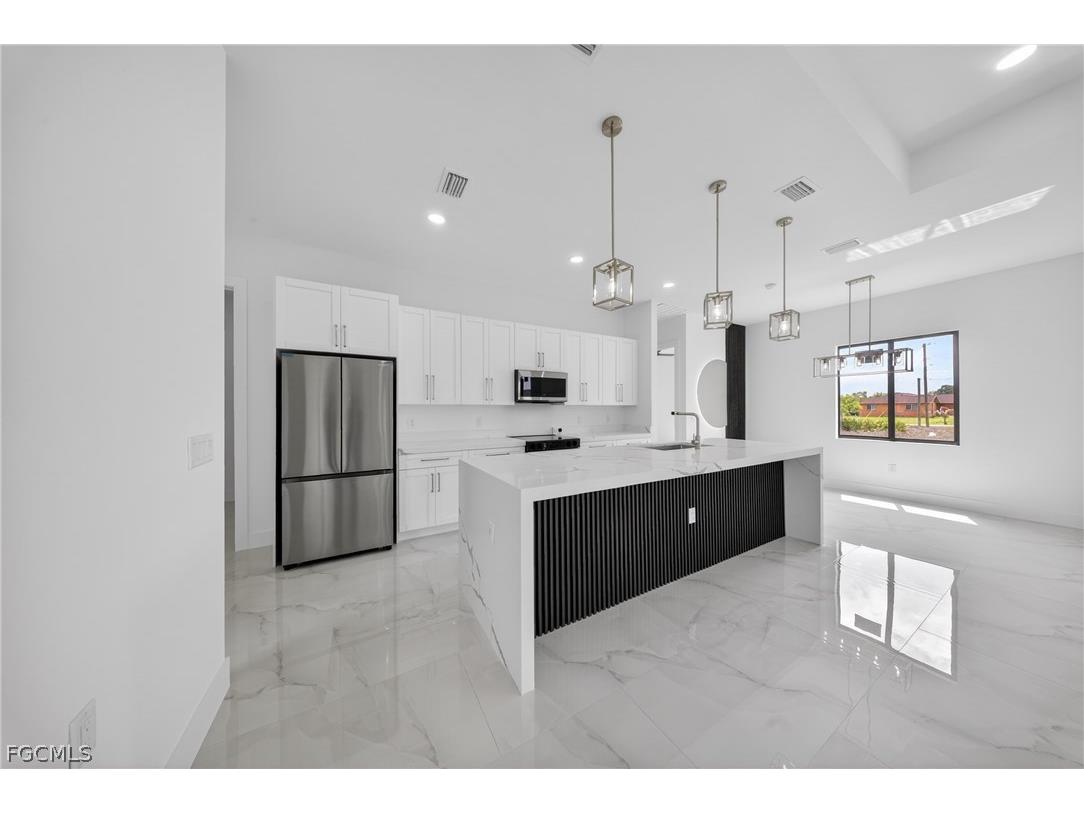 4105 10th Street W Lehigh Acres FL 33971 2026009791 image4