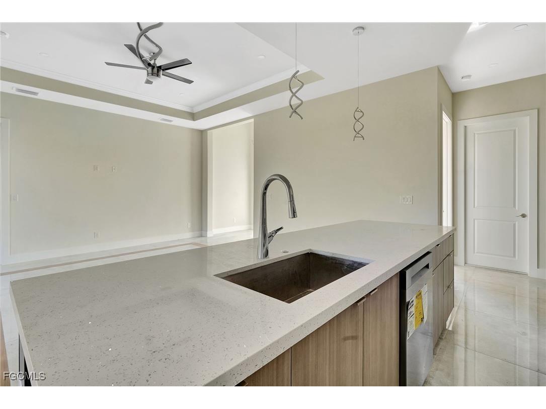 4103 NW 38th Street Cape Coral FL 33993 2025022035 image11