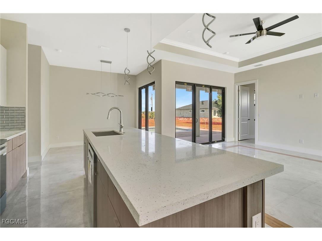 4103 NW 38th Street Cape Coral FL 33993 2025022035 image12