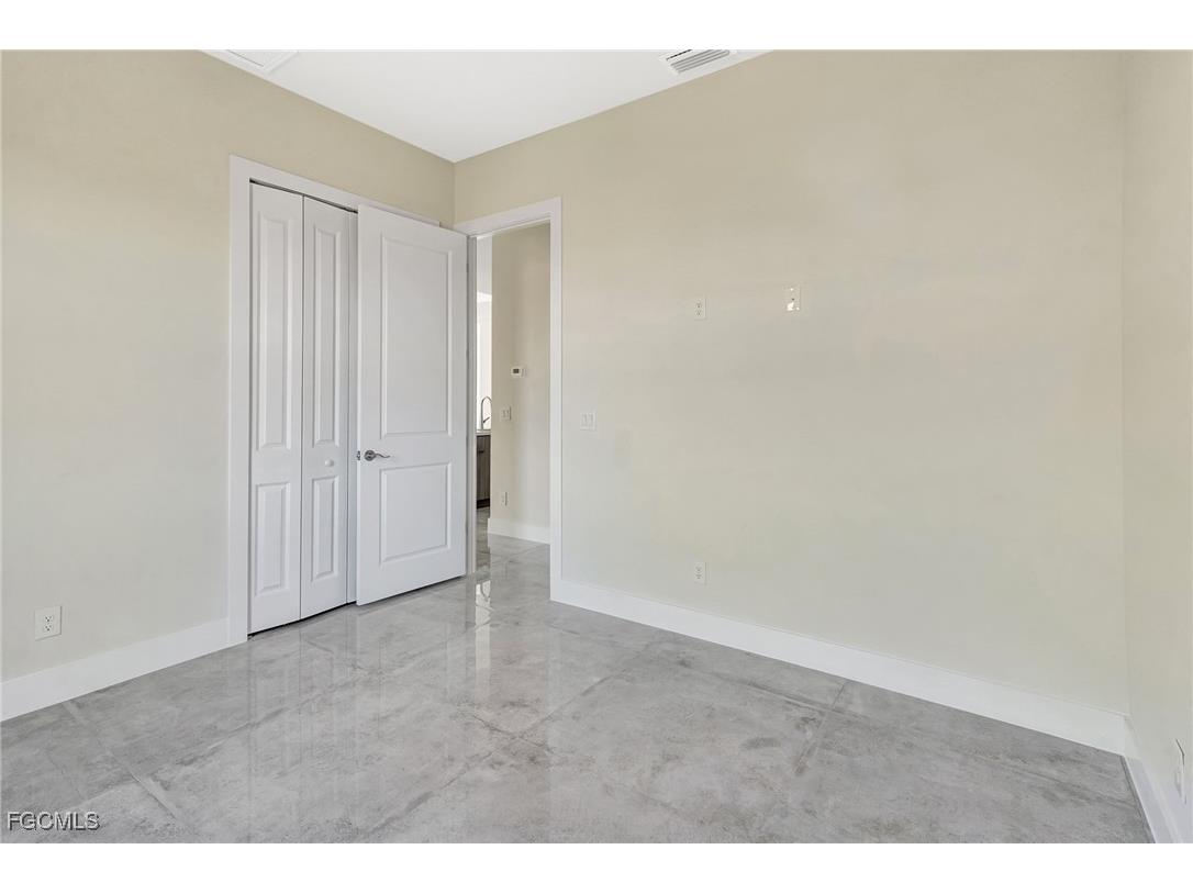 4103 NW 38th Street Cape Coral FL 33993 2025022035 image24