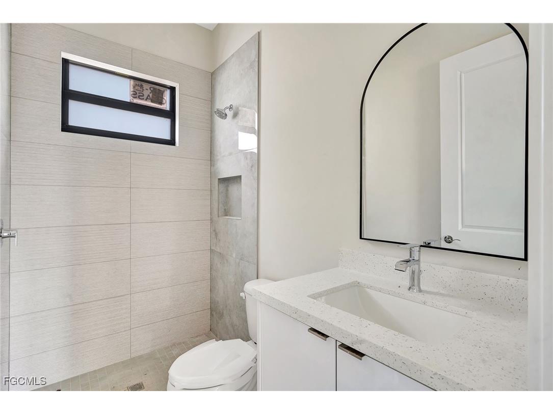 4103 NW 38th Street Cape Coral FL 33993 2025022035 image26