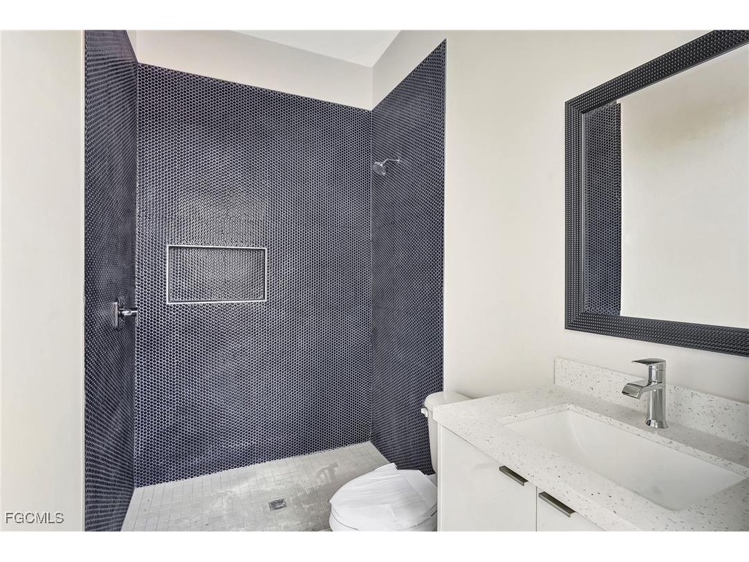 4103 NW 38th Street Cape Coral FL 33993 2025022035 image29