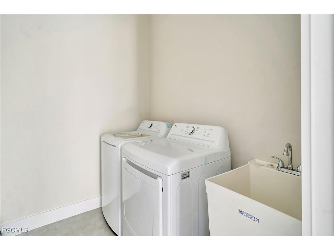 4103 NW 38th Street Cape Coral FL 33993 2025022035 image30