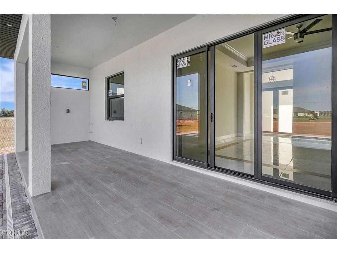 4103 NW 38th Street Cape Coral FL 33993 2025022035 image33