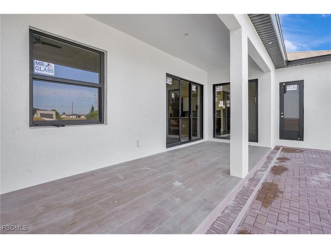 4103 NW 38th Street Cape Coral FL 33993 2025022035 image36