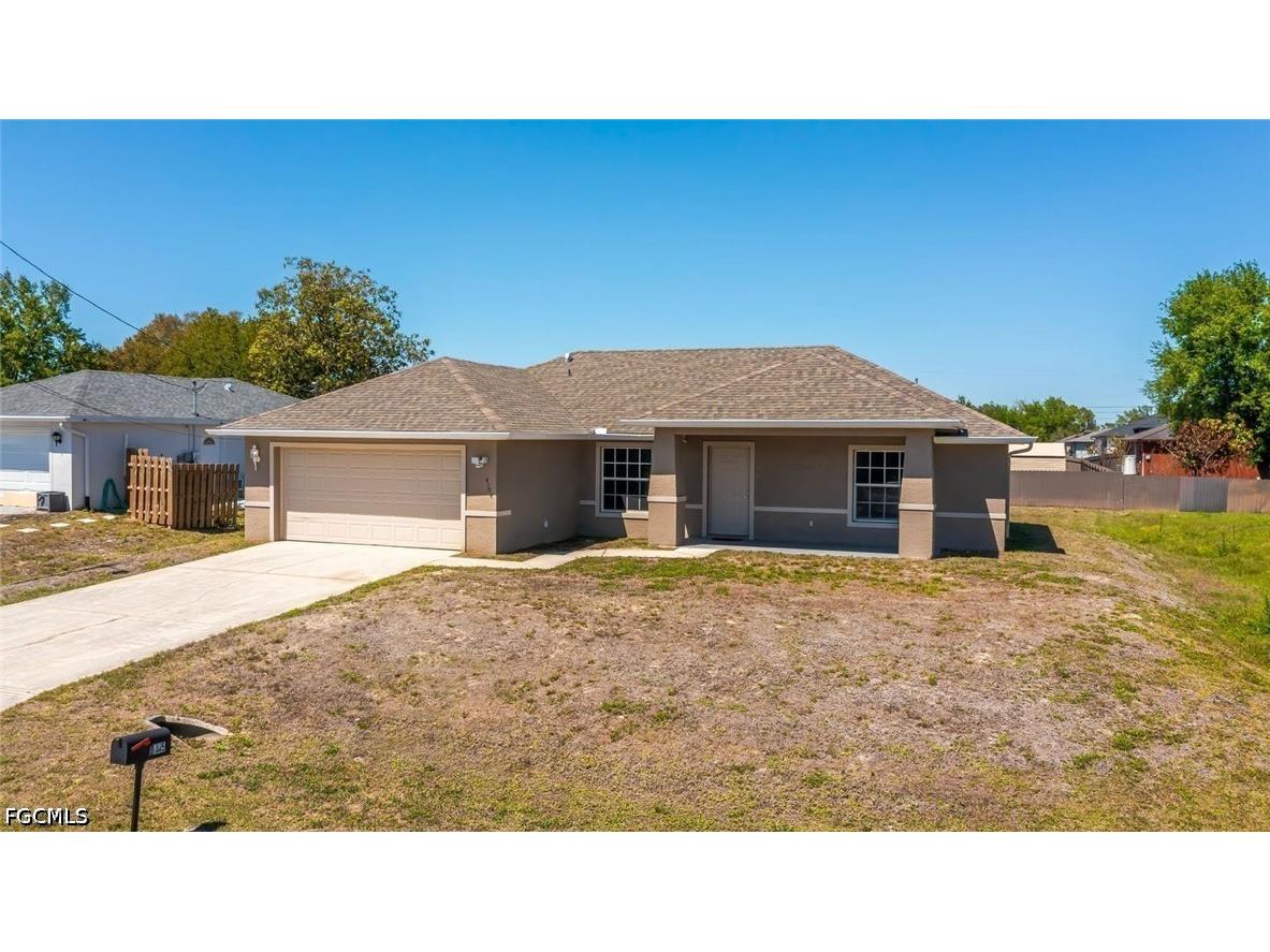 4104 13th Street SW Lehigh Acres FL 33976 2026013689 image1