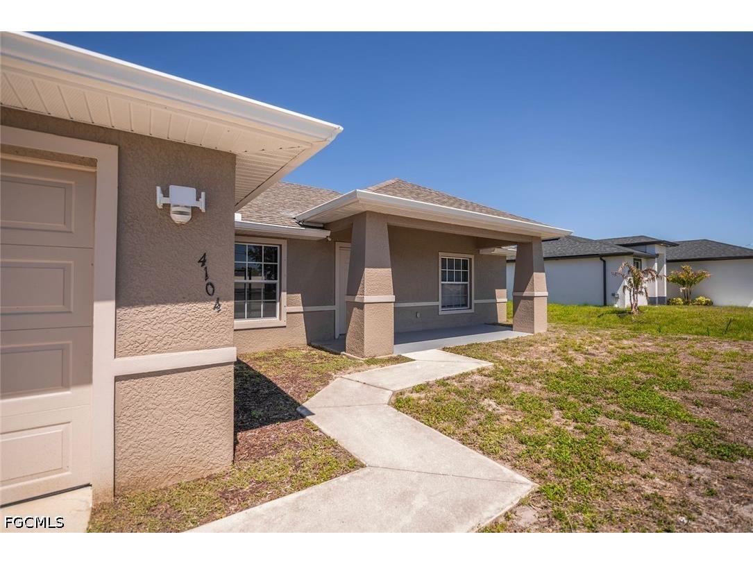 4104 13th Street SW Lehigh Acres FL 33976 2026013689 image2
