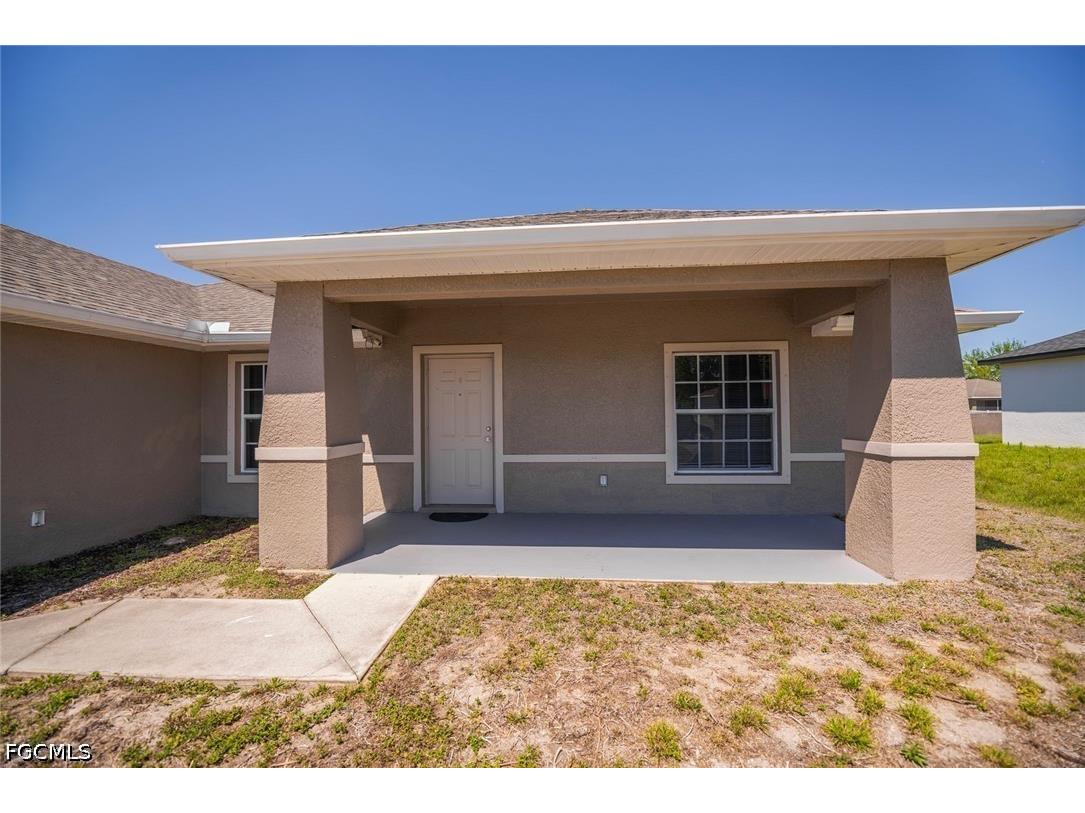 4104 13th Street SW Lehigh Acres FL 33976 2026013689 image3