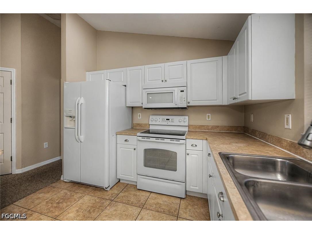 4104 13th Street SW Lehigh Acres FL 33976 2026013689 image9