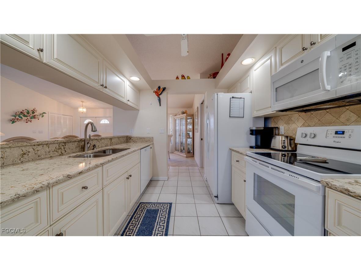 4104 SW 1st Place Cape Coral FL 33914 2025023707 image16