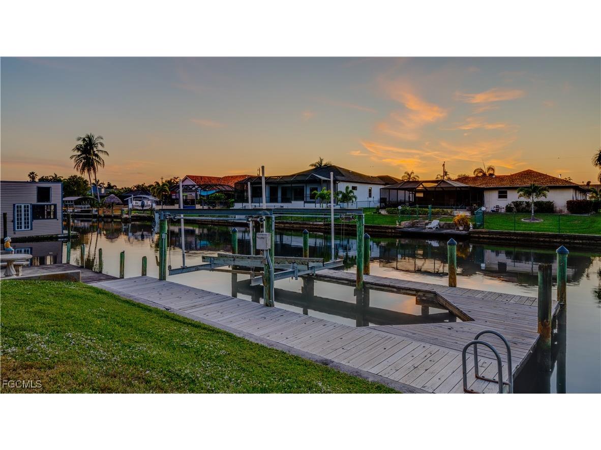 4104 SW 1st Place Cape Coral FL 33914 2025023707 image35
