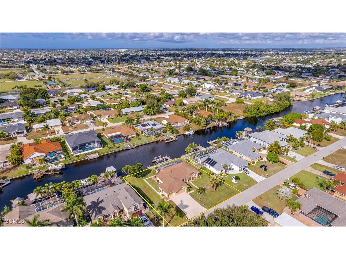 4104 SW 1st Place Cape Coral FL 33914 2025023707 image44