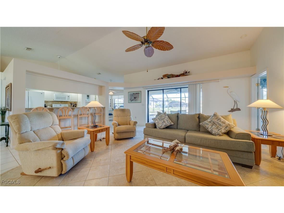 4104 SW 1st Place Cape Coral FL 33914 2025023707 image7