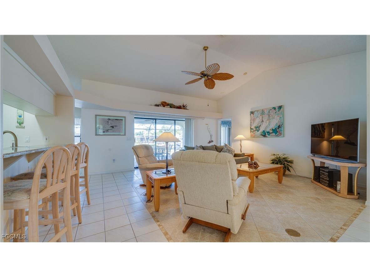 4104 SW 1st Place Cape Coral FL 33914 2025023707 image8