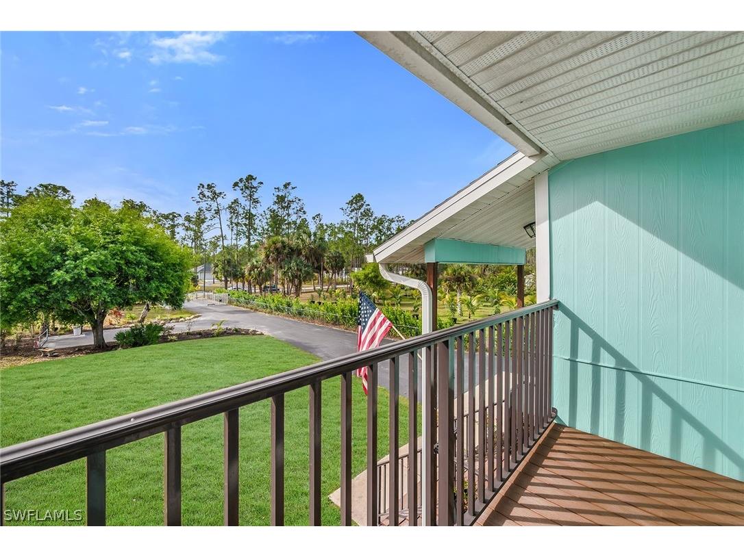 4105 2nd Avenue NE Naples FL 34120 226006857 image10