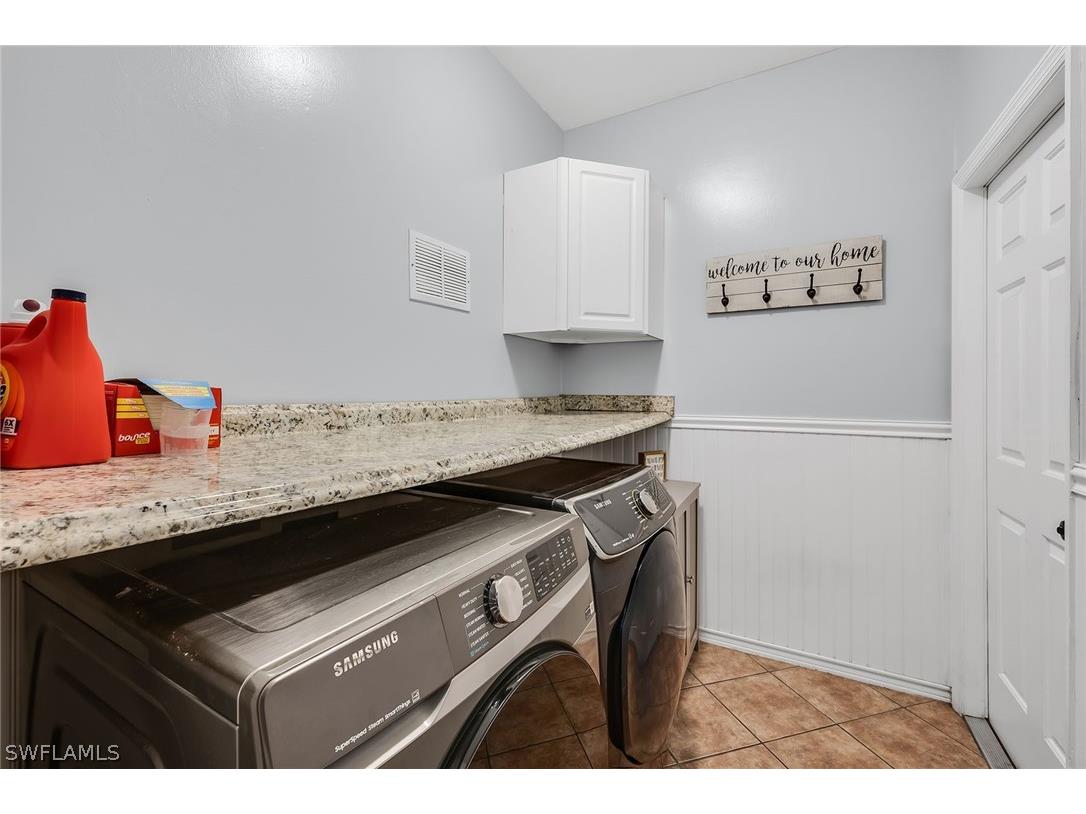 4105 2nd Avenue NE Naples FL 34120 226006857 image30