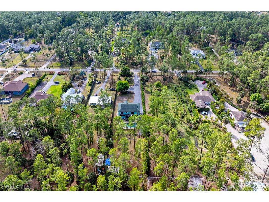 4105 2nd Avenue NE Naples FL 34120 226006857 image48