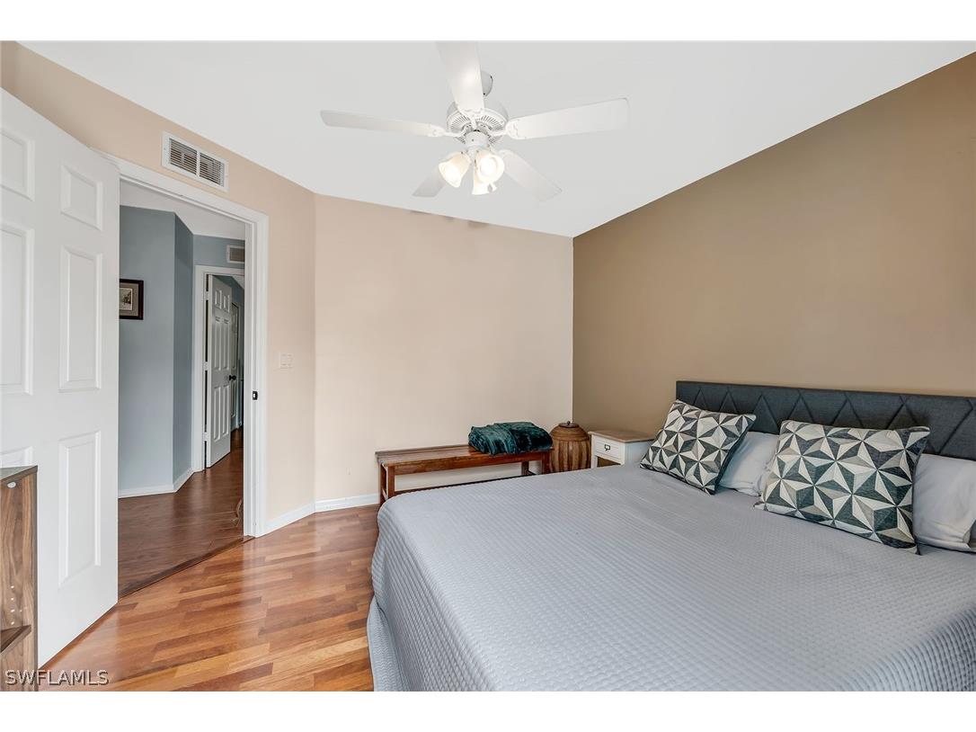 4105 2nd Avenue NE Naples FL 34120 226006857 image9