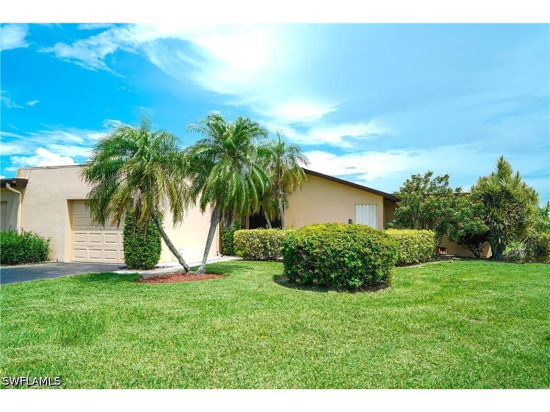 4105 Lakewood Boulevard #E18 Naples FL 34112 226022926 image2