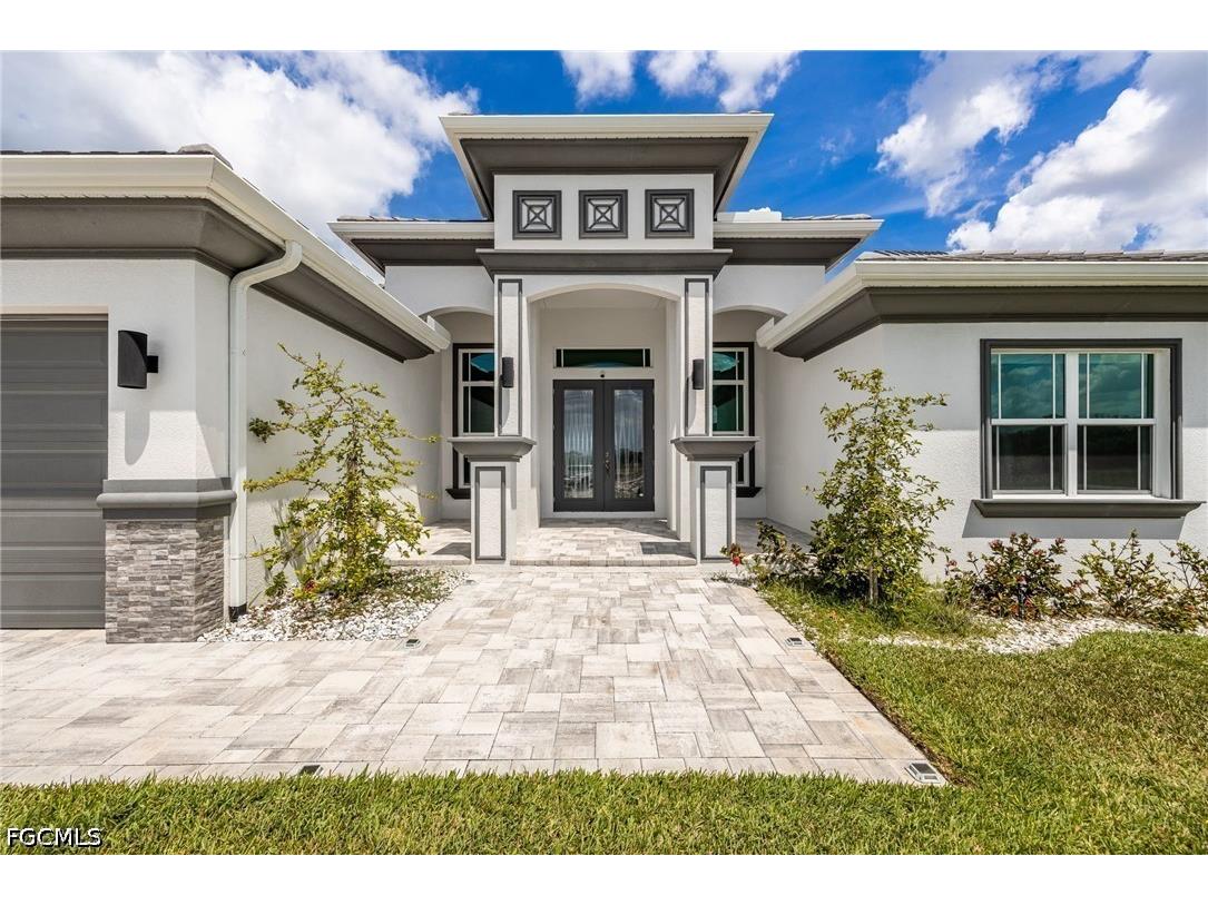 4105 NW 20th Street Cape Coral FL 33993 2026015684 image2