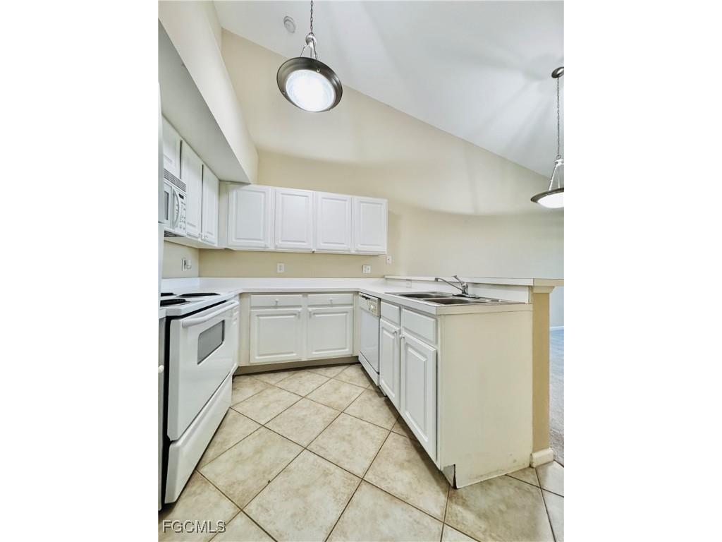 4105 Residence Drive #719 Fort Myers FL 33901 2026000617 image15