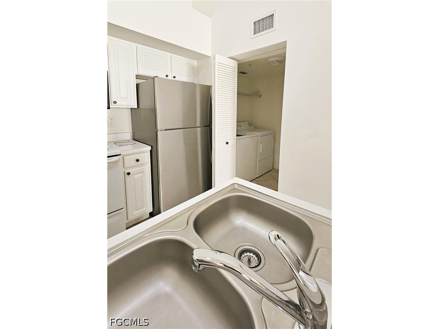 4105 Residence Drive #720 Fort Myers FL 33901 2026021536 image7