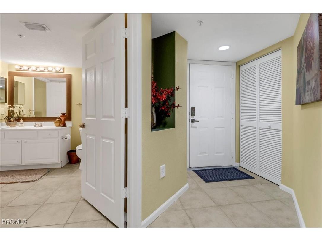 4105 Residence Drive #722 Fort Myers FL 33901 2025012414 image2