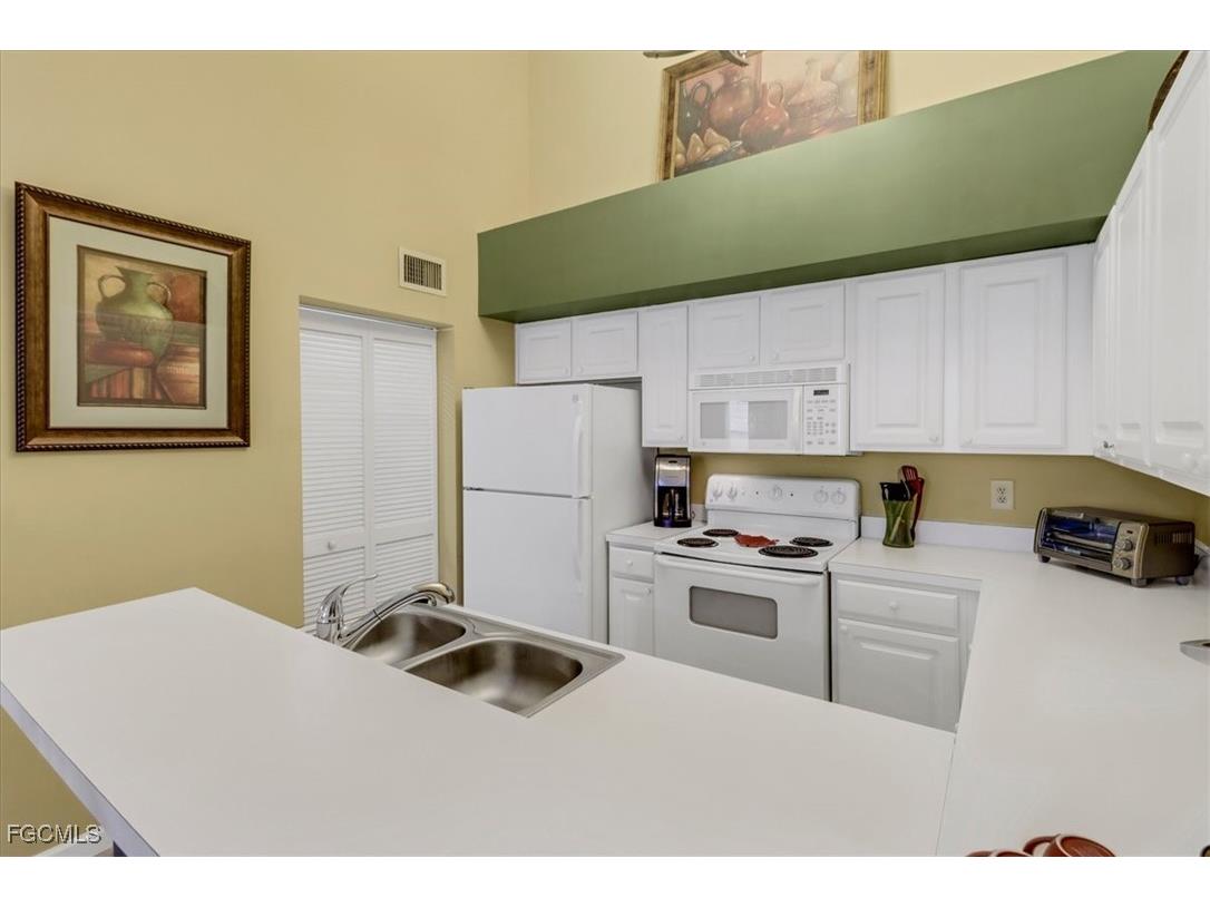 4105 Residence Drive #722 Fort Myers FL 33901 2025012414 image9