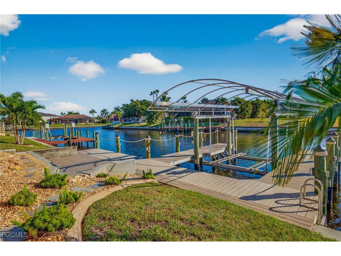 4105 SW 27th Place Cape Coral FL 33914 2025018026 image32