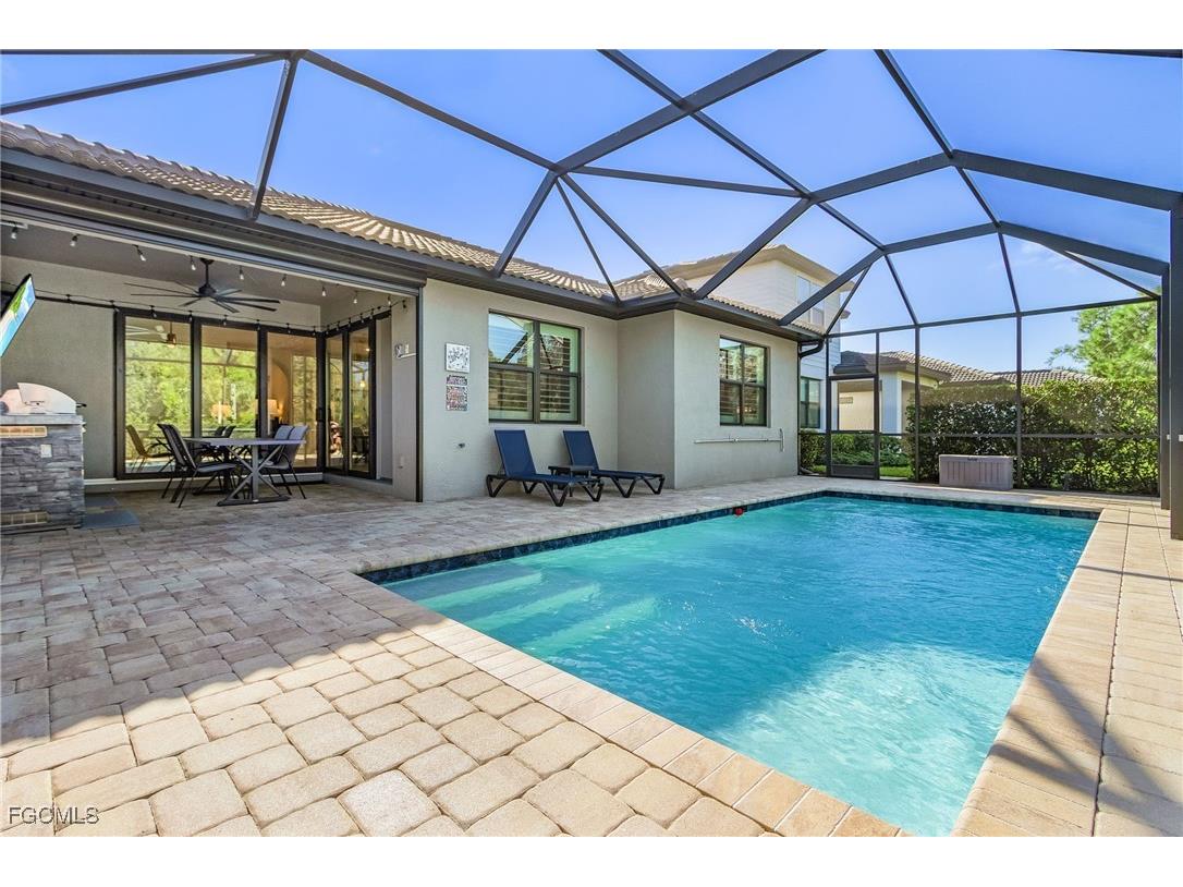 4105 Spotted Eagle Way Fort Myers FL 33966 2025013182 image1