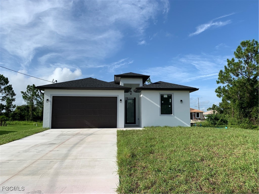 4107 13th Street SW Lehigh Acres FL 33976 2025000578 image1