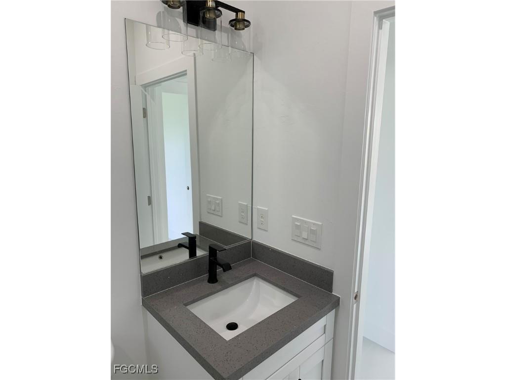 4107 13th Street SW Lehigh Acres FL 33976 2025000578 image20