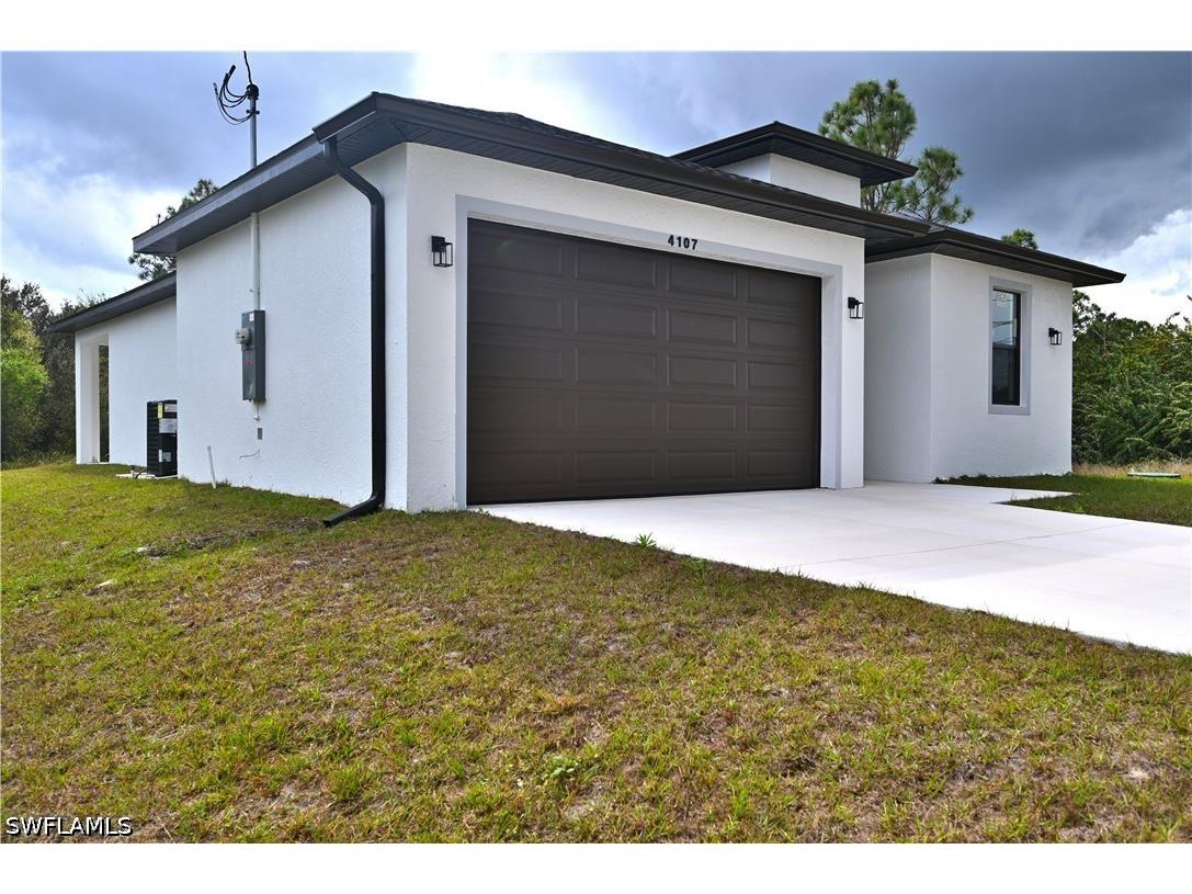 4107 13th Street SW Lehigh Acres FL 33976 226016551 image10
