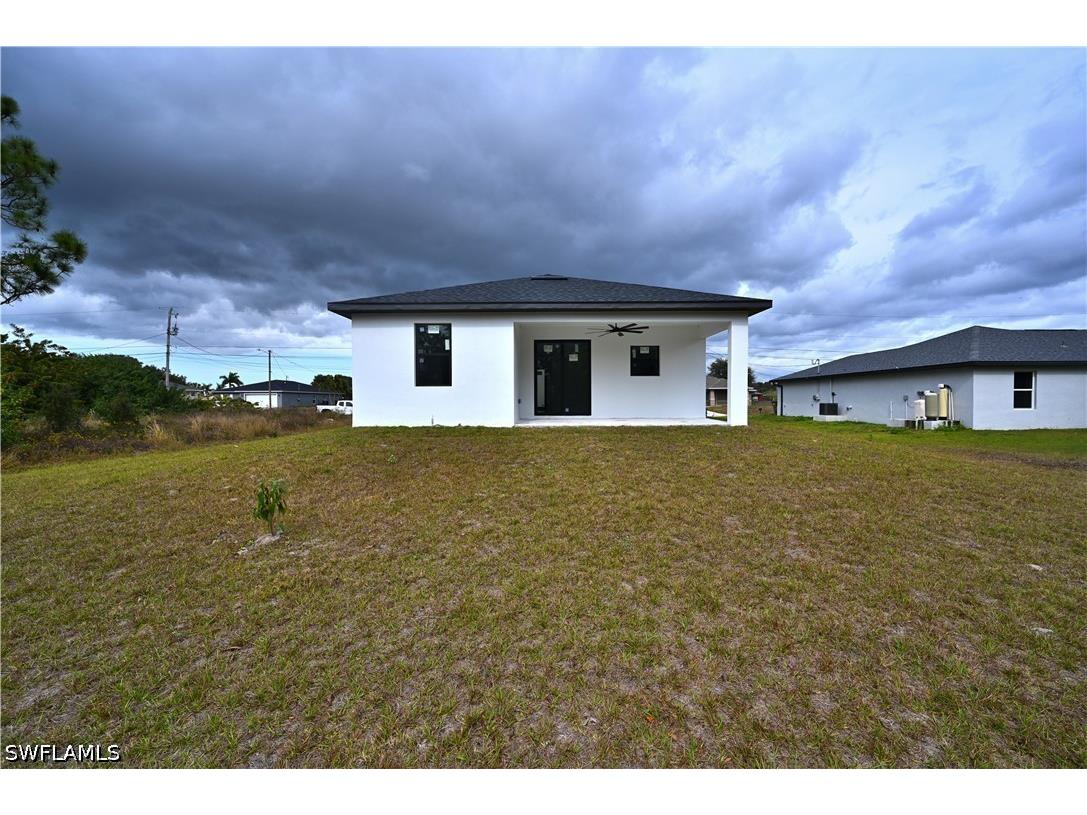 4107 13th Street SW Lehigh Acres FL 33976 226016551 image8