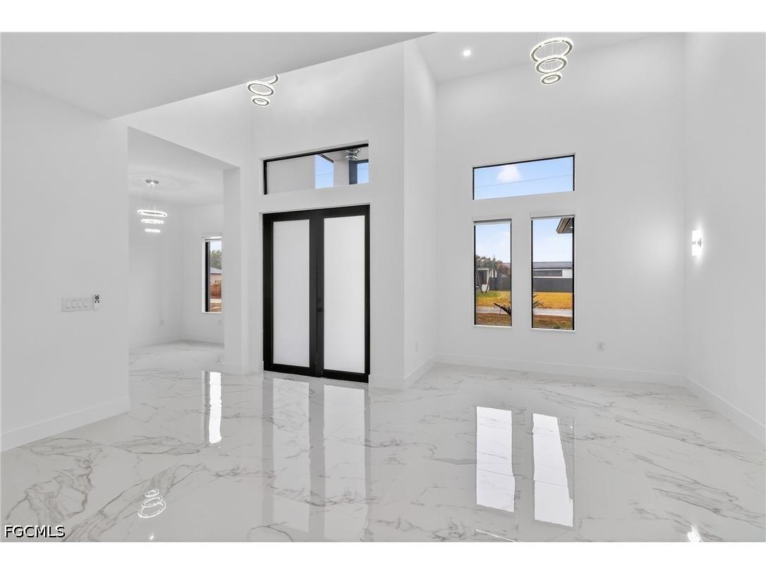 4107 16th Street SW Lehigh Acres FL 33976 2026025259 image3